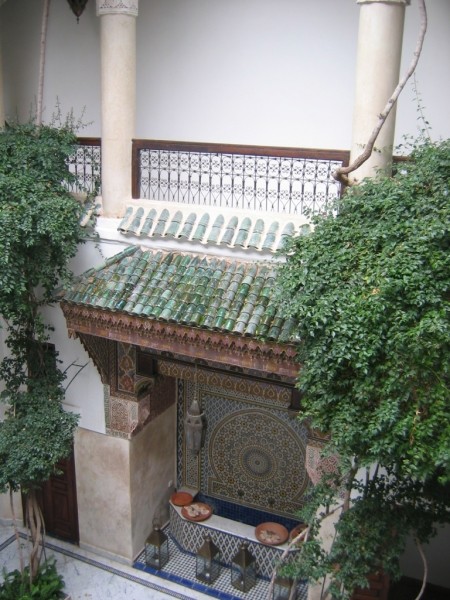 Diaporama Le Riad, la maison patio - Avec sa fontaine | Amélie Roux