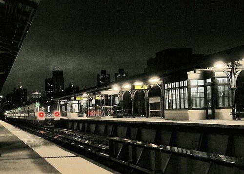 Harlem, 125th street station | FlcikR_CC_professorbop