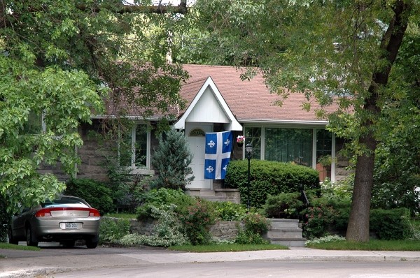 Bungalow près de Montréal | Flickr - CC - Caribb