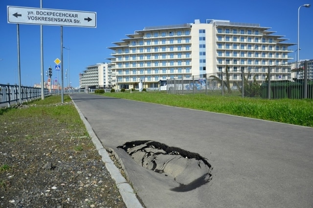 Le site olympique de Sotchi bientôt envahi par la rouille