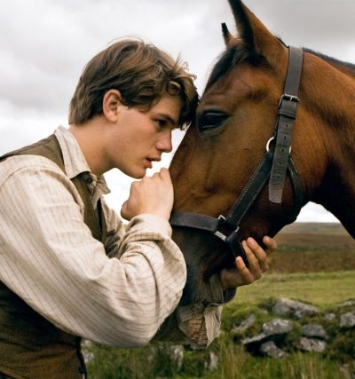 Un cheval, un taureau, deux hommes
