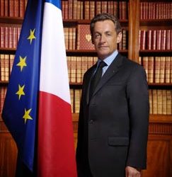 Un fauteuil de Sarkozy aux enchères