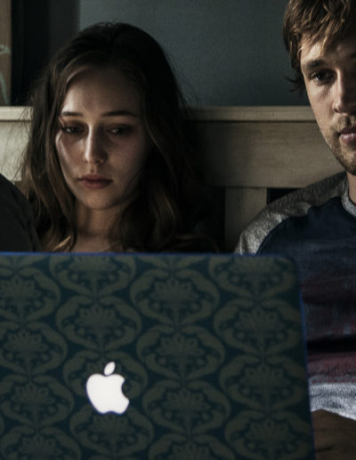 "Friend Request", terreur numérique insipide