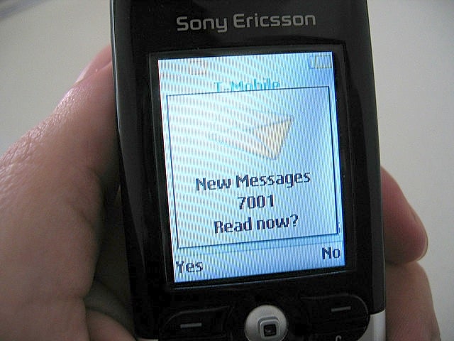 Licencier par SMS est légal en France