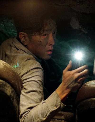 "Tunnel", l'espoir fait survivre