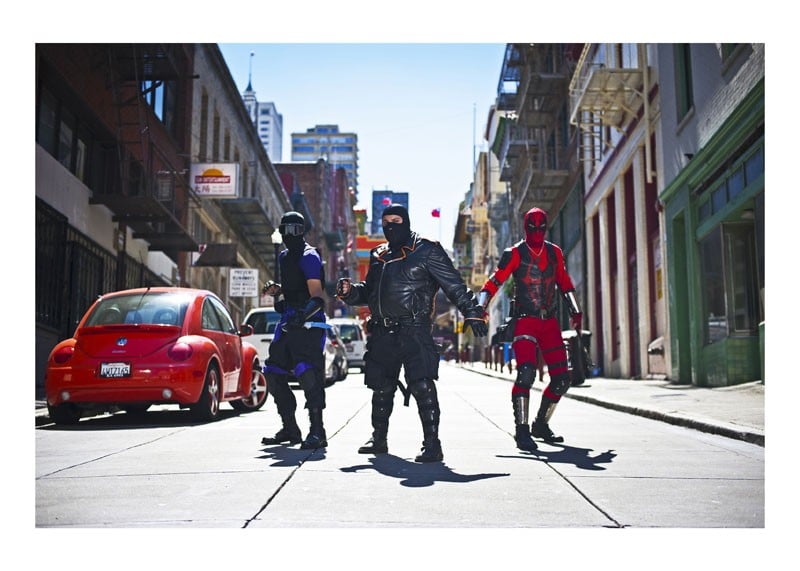 Les « real life super heroes » et le photographe