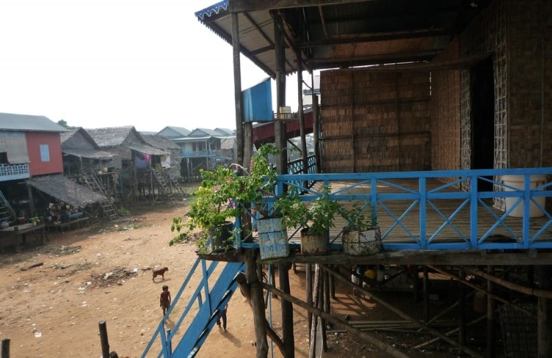 Diaporama Les maisons plantées dans l'eau  - [Cambodge] Une maison aérée | Amélie Roux
