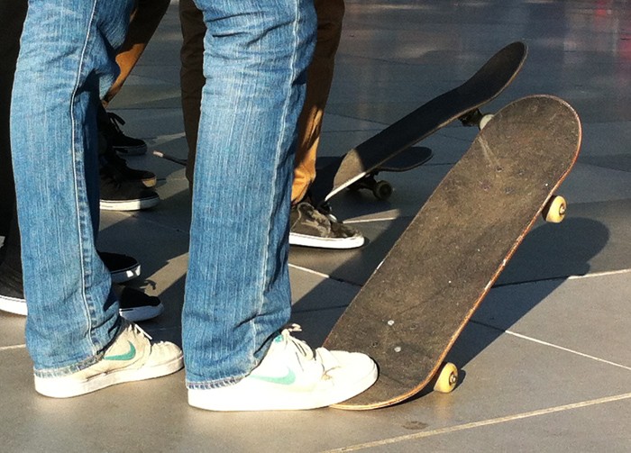 Diaporama Place de la République, la convivialité retrouvée - Le paradis des skateboards | Amélie Roux
