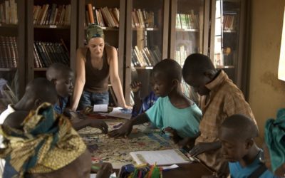 Diaporama Le congé solidaire, pour partir autrement - Soutien scolaire au Mali l Planète Urgence