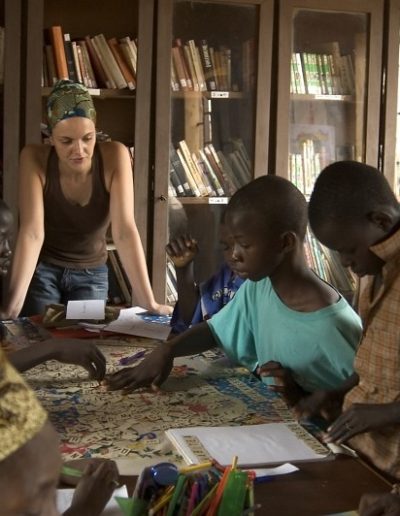 Diaporama Le congé solidaire, pour partir autrement - Soutien scolaire au Mali l Planète Urgence