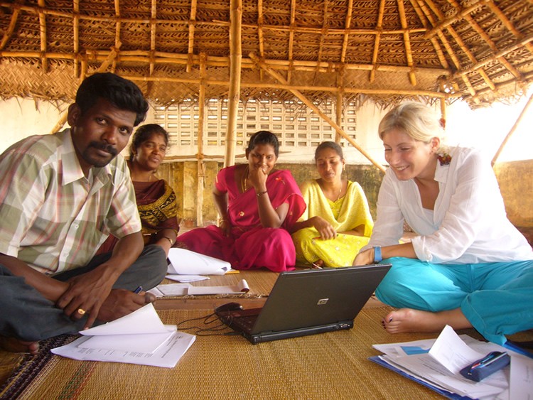 Diaporama Le congé solidaire, pour partir autrement - Formation pour adultes en Inde | Planète Urgence