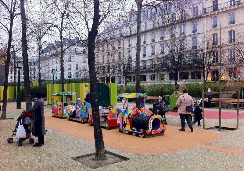 Diaporama Le jardin Nelson Mandela, futur poumon vert de Paris - L'aire de jeux de 2-6 ans | Amélie Roux