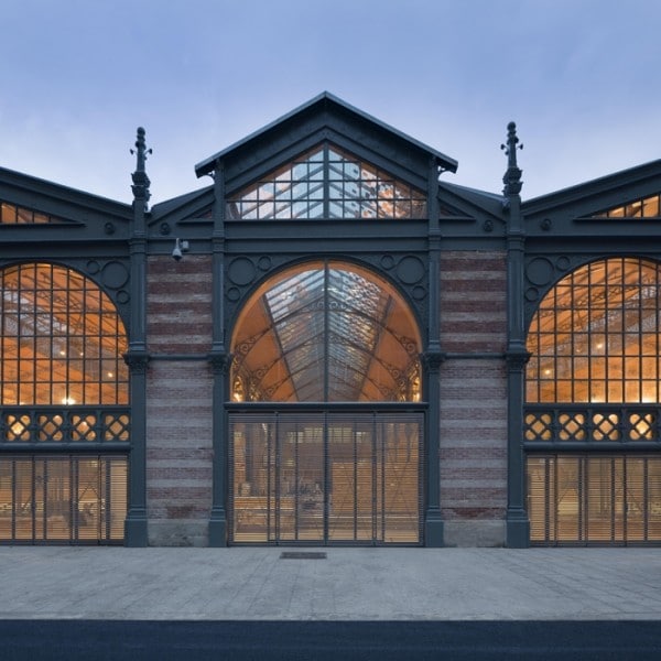 Diaporama Le Carreau du Temple renaît, encore ! - filtre de lumière | Fernando Javier Urquijo StudioMilou architecture