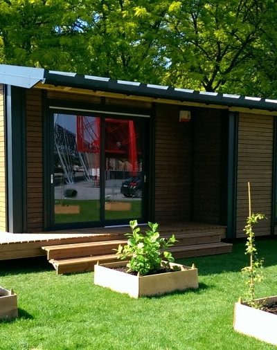 Diaporama Une maison démontable contre le mal-logement  - Le prototype construit | Photo Julie Maréchaux