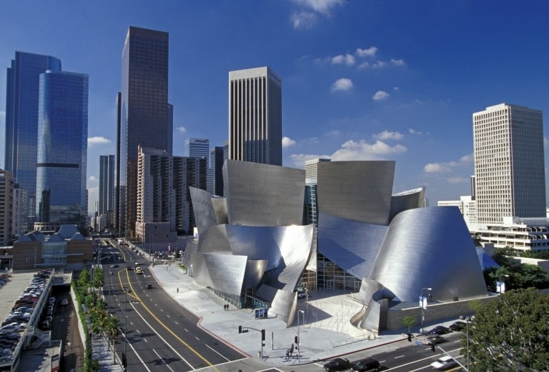 Diaporama Les courbes de Frank Gehry s'installent à Paris - Frank Gehry, Wall Disney Concert Hall, États-Unis (2003) / © Gehry Partners LLP