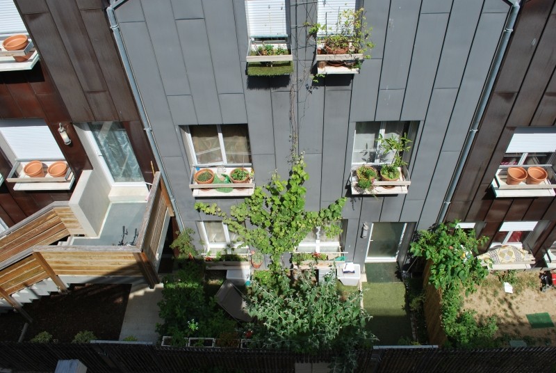 Diaporama Un village parisien  - Des façades de zinc | Photo Dorothée Duchemin