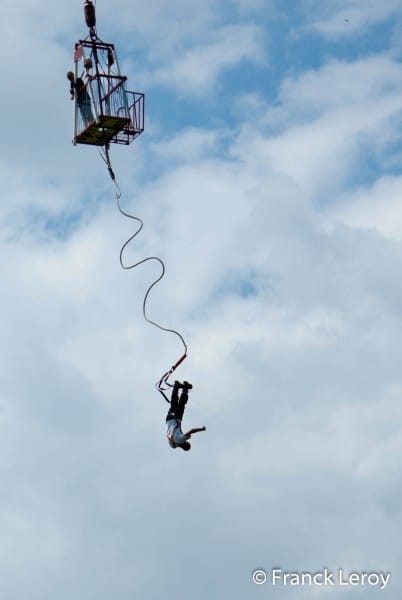 Diaporama S’envoyer en l’air, jamais sans son latex ! - Dans le vide ! | Photo Franck Leroy 