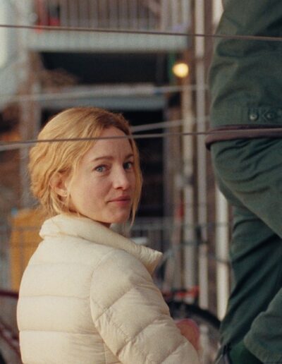 "Deux femmes et quelques hommes", orgasmes à domicile